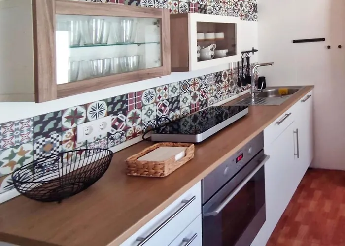 Daire Con Terraza, Centro Historico De Noia